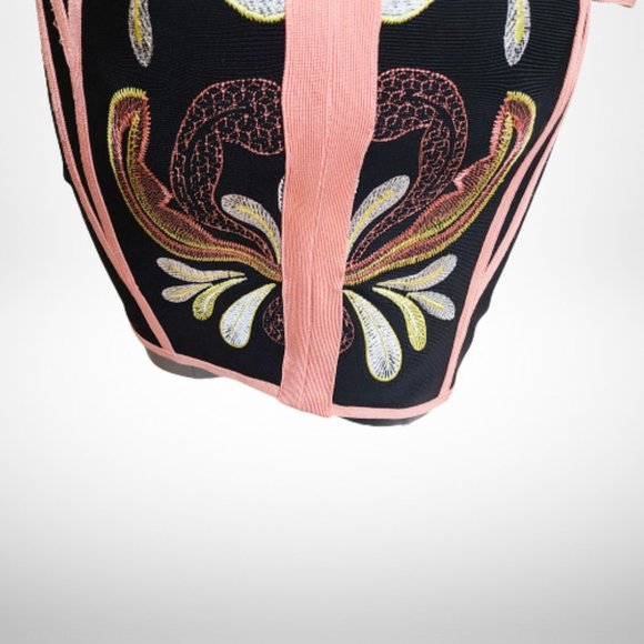 STUNNING HERVE LEGER FIT-AND-FLARE DRESS IN BUTTERFLY & PAISLEY JACQUARD - Picture 15 of 16